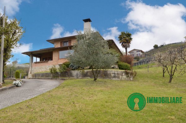 casa indipendente in vendita a Povoletto in zona Savorgnano