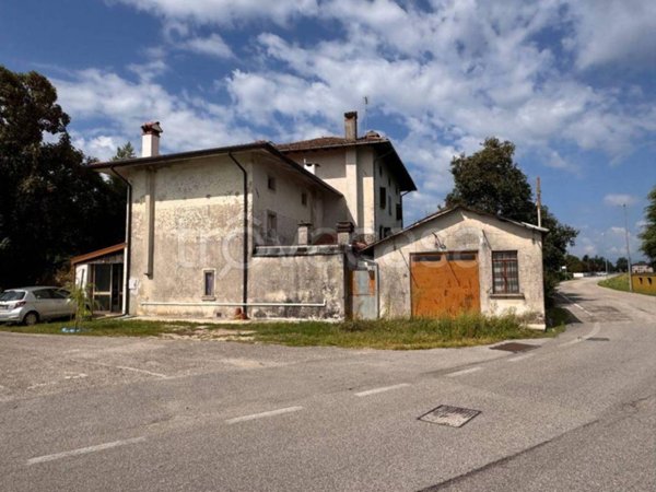 casa indipendente in vendita a Povoletto