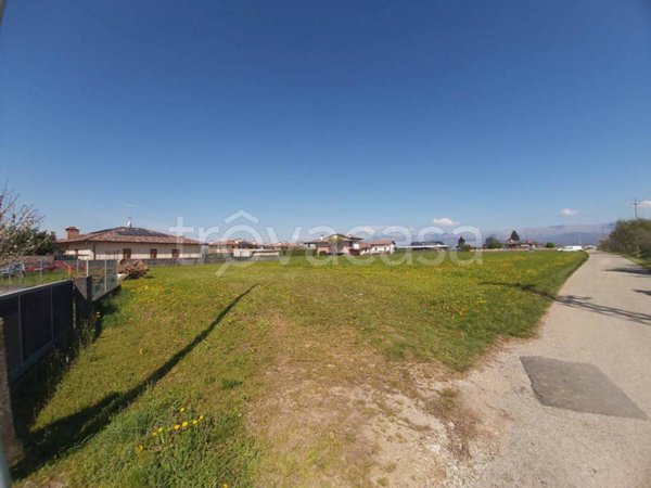 terreno edificabile in vendita a Povoletto in zona Salt