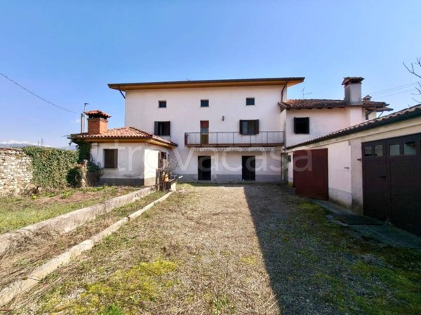 casa indipendente in vendita a Povoletto