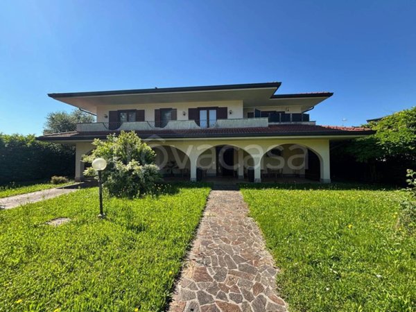 casa indipendente in vendita a Povoletto