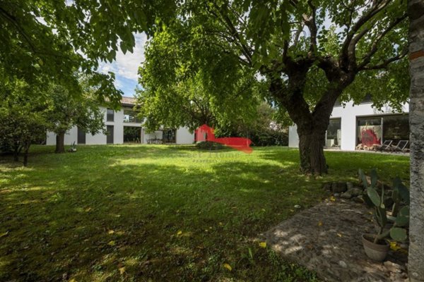 casa indipendente in vendita a Povoletto