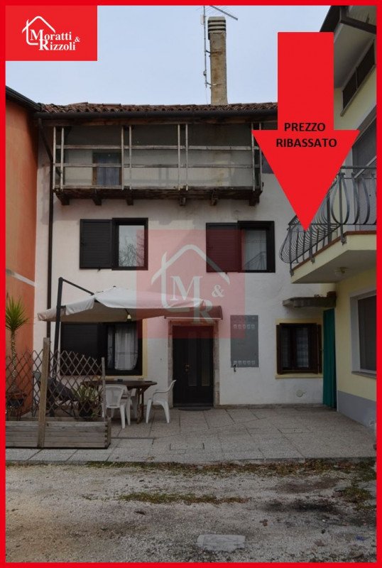 casa semindipendente in vendita a Pozzuolo del Friuli in zona Carpeneto