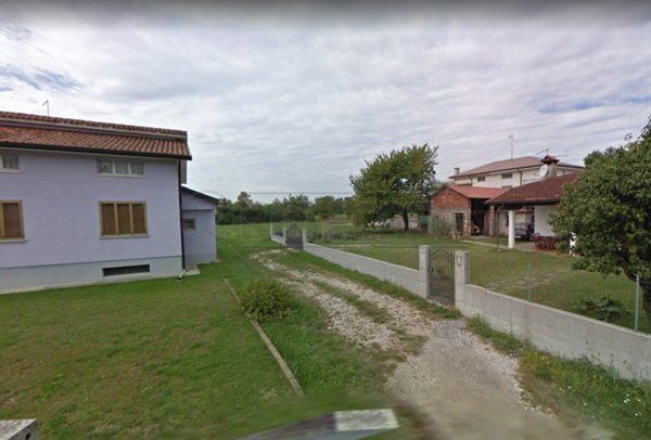 terreno edificabile in vendita a Pozzuolo del Friuli in zona Cargnacco