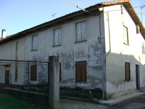 casa semindipendente in vendita a Pozzuolo del Friuli in zona Sammardenchia