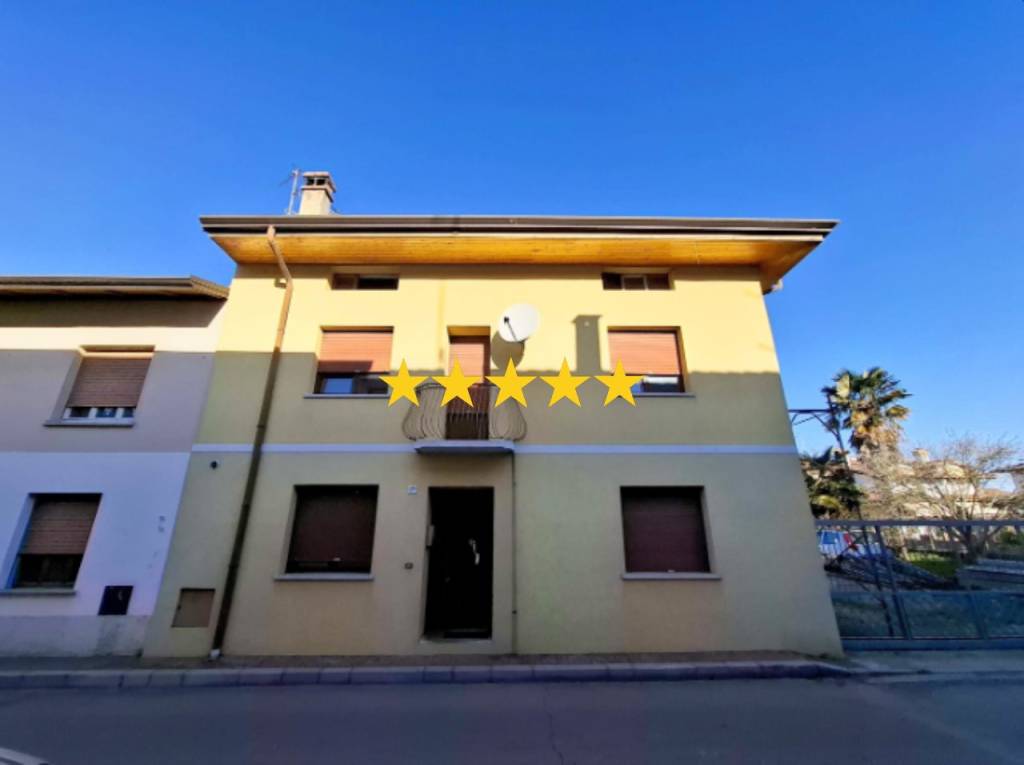 appartamento in vendita a Pozzuolo del Friuli in zona Sammardenchia