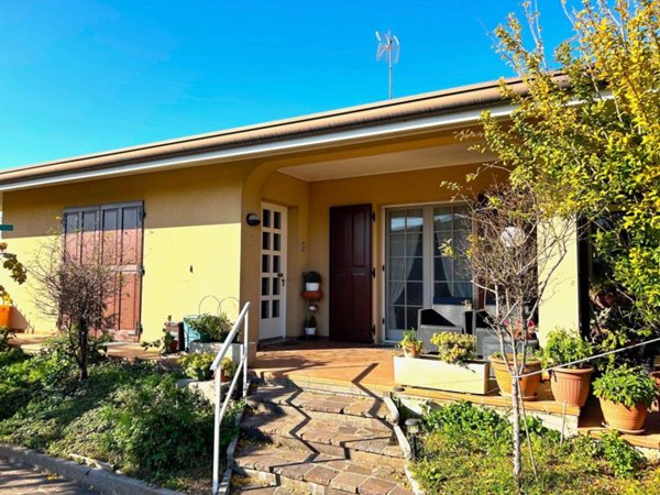 casa indipendente in vendita a Pozzuolo del Friuli