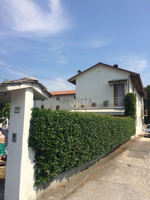 pentavano in vendita a Pozzuolo del Friuli