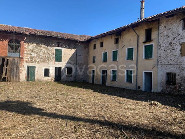 casa indipendente in vendita a Pozzuolo del Friuli