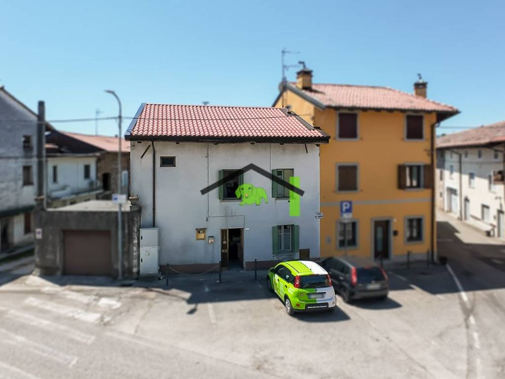 casa indipendente in vendita a Pozzuolo del Friuli in zona Carpeneto