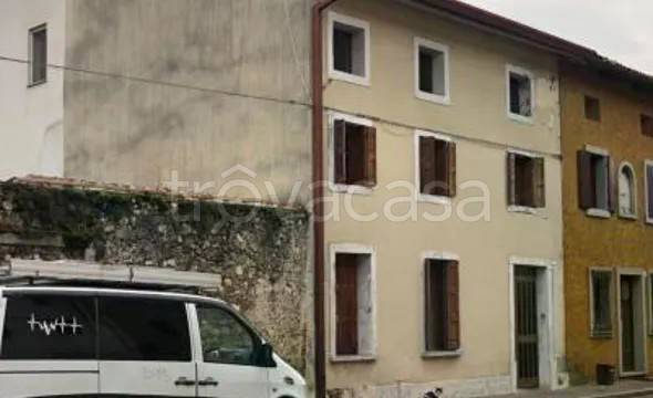 appartamento in vendita a Pozzuolo del Friuli in zona Zugliano