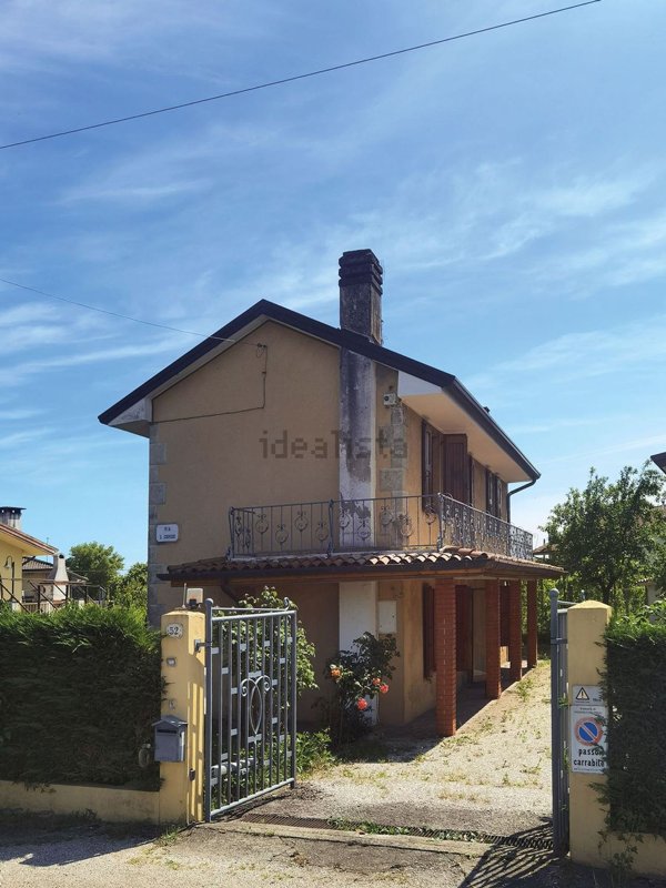 casa indipendente in vendita a Pozzuolo del Friuli in zona Cargnacco