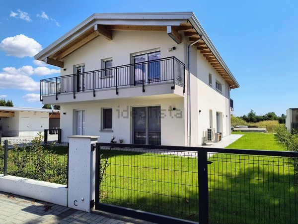 appartamento in vendita a Pozzuolo del Friuli in zona Terenzano
