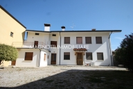 casa indipendente in vendita a Pradamano