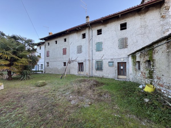 appartamento in vendita a Pradamano