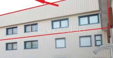 ufficio in vendita a Pradamano