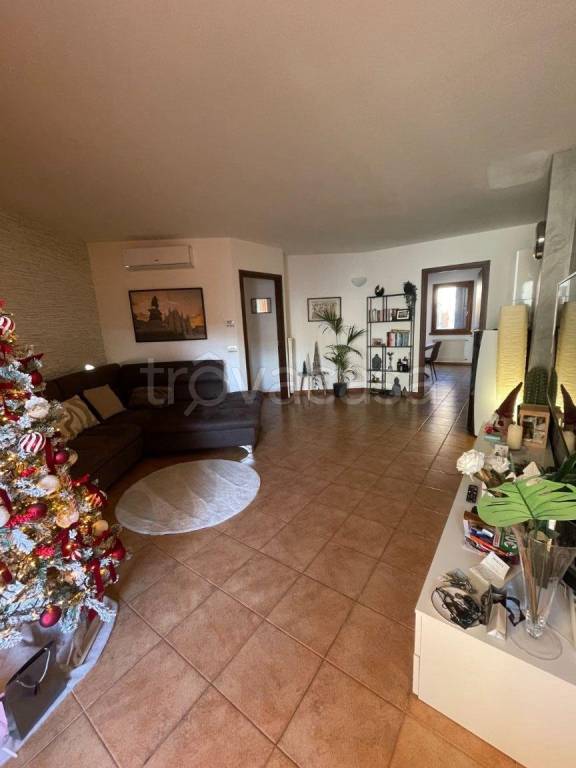 appartamento in vendita a Pradamano