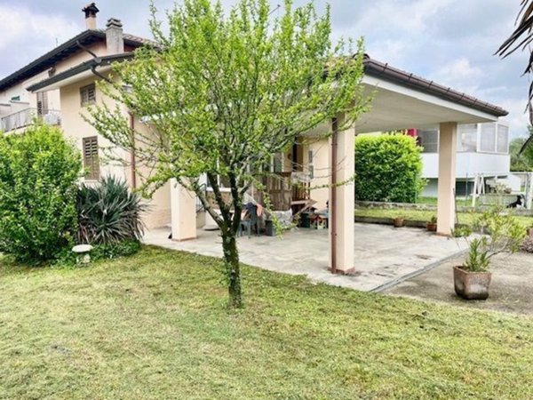 casa indipendente in vendita a Pradamano