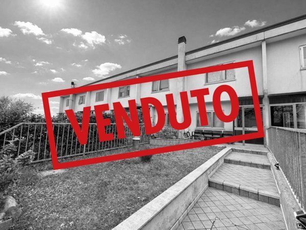 casa indipendente in vendita a Pradamano