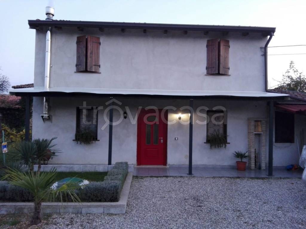 casa indipendente in vendita a Pradamano