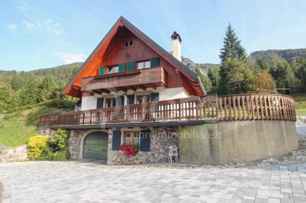 casa indipendente in vendita a Prato Carnico in zona Sostasio
