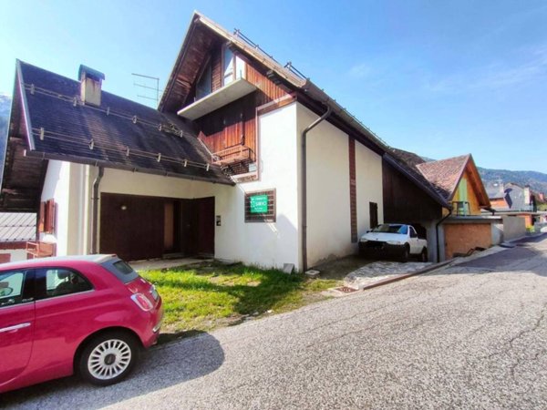 casa indipendente in vendita a Prato Carnico in zona Pesariis