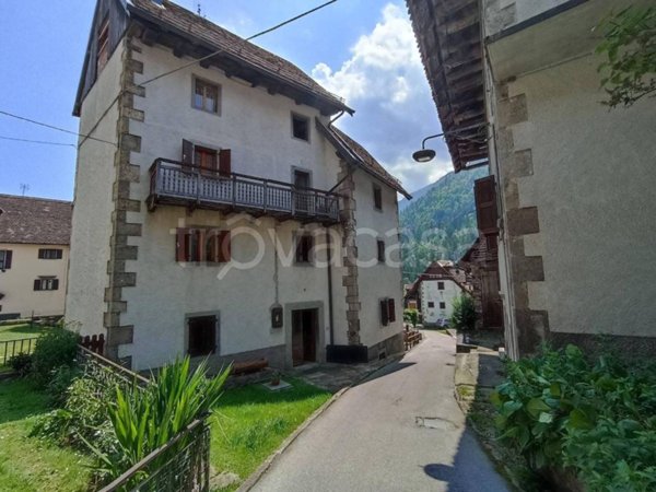 casa indipendente in vendita a Prato Carnico in zona Osais