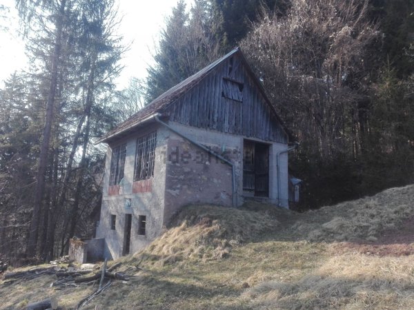 appartamento in vendita a Prato Carnico in zona Sostasio