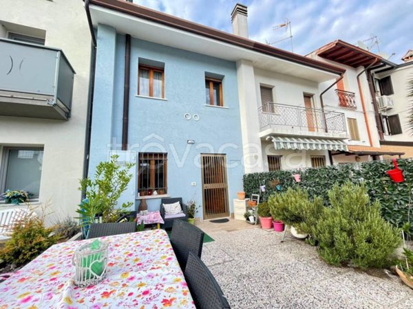casa indipendente in vendita a Precenicco