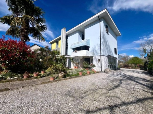 casa indipendente in vendita a Precenicco