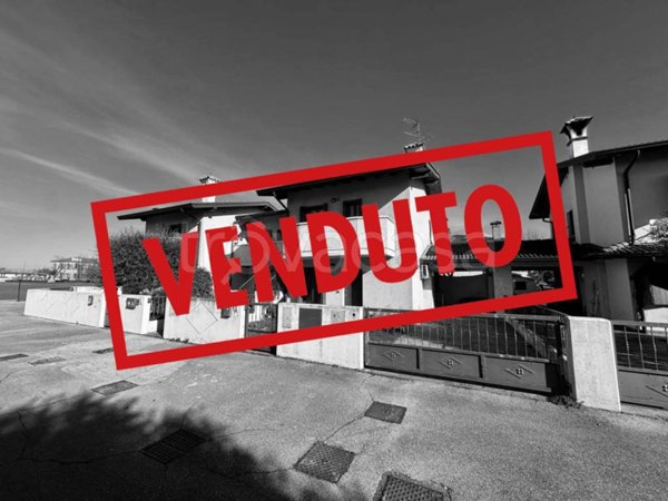 appartamento in vendita a Precenicco