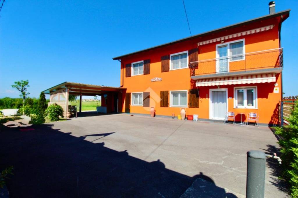 casa indipendente in vendita a Precenicco