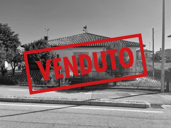 casa indipendente in vendita a Precenicco