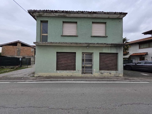 casa indipendente in vendita a Precenicco