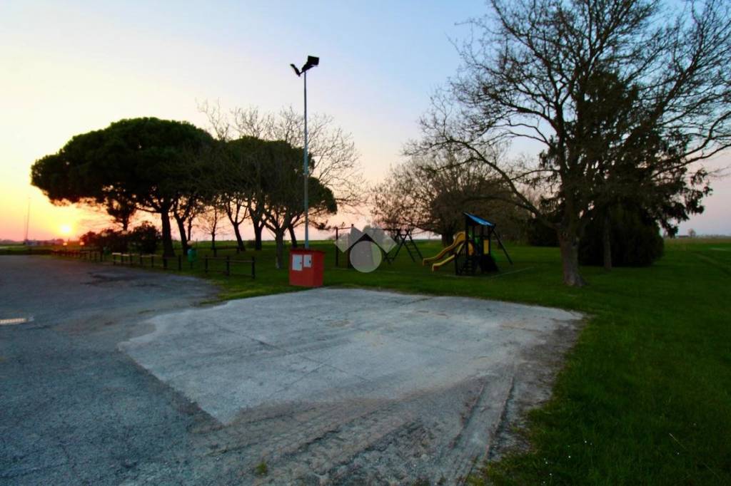 negozio in vendita a Precenicco
