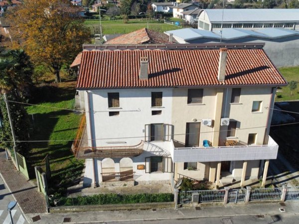 casa indipendente in vendita a Precenicco