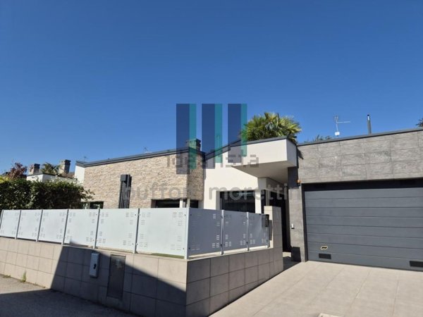 casa indipendente in vendita a Precenicco