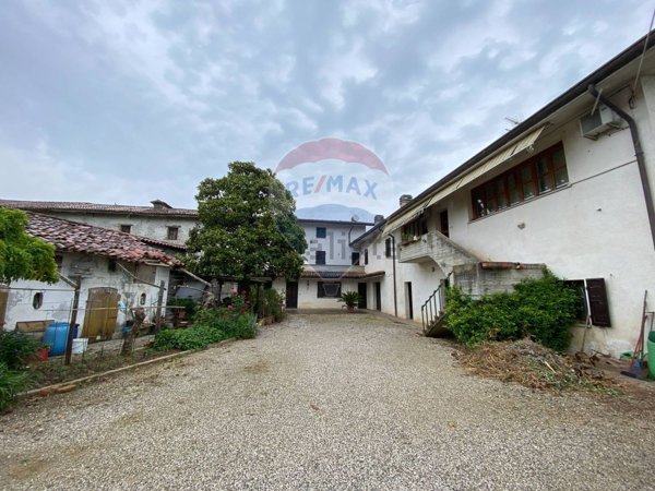 casa indipendente in vendita a Premariacco
