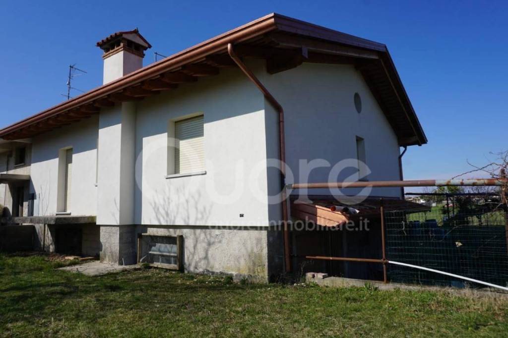 casa indipendente in vendita a Premariacco in zona Firmano