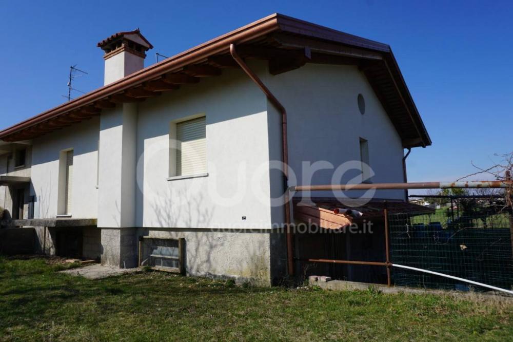 casa indipendente in vendita a Premariacco in zona Firmano