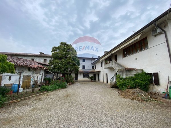 casa indipendente in vendita a Premariacco