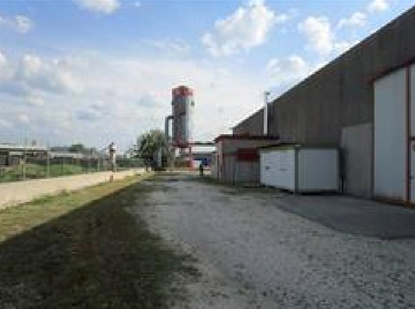 capannone in vendita a Premariacco