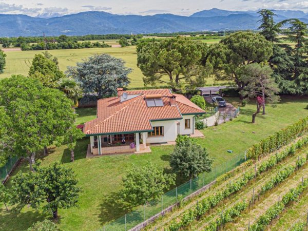 casa indipendente in vendita a Premariacco