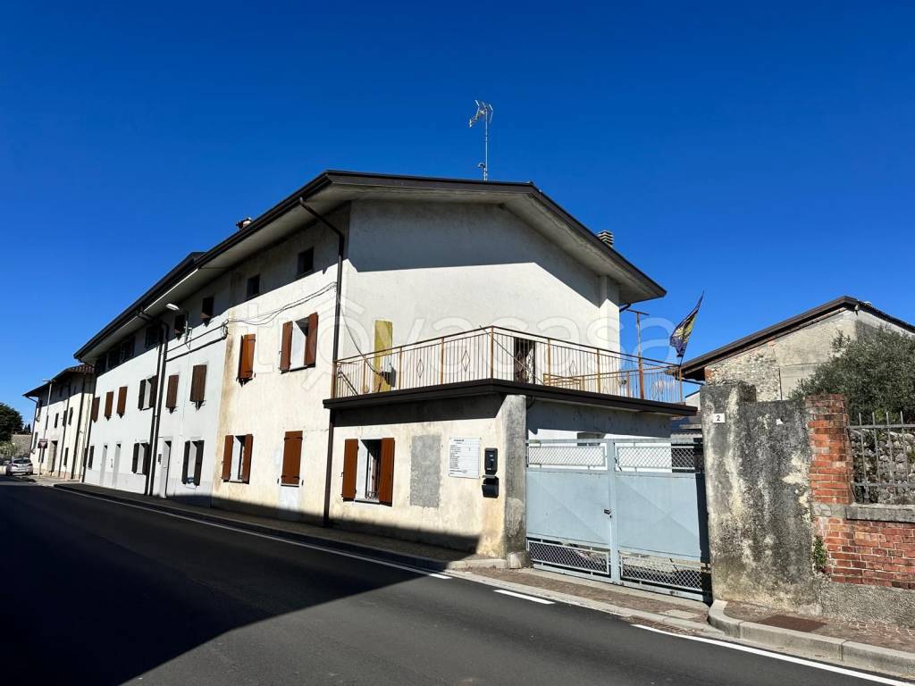 casa indipendente in vendita a Premariacco in zona Orsaria