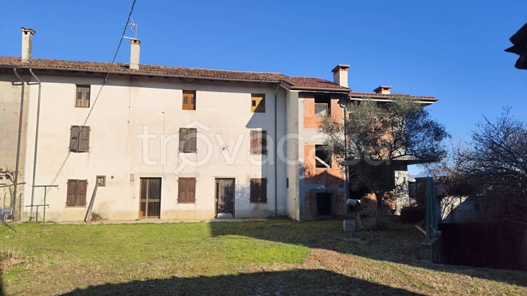 casa indipendente in vendita a Premariacco