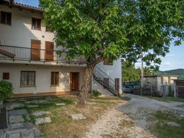 casa indipendente in vendita a Prepotto