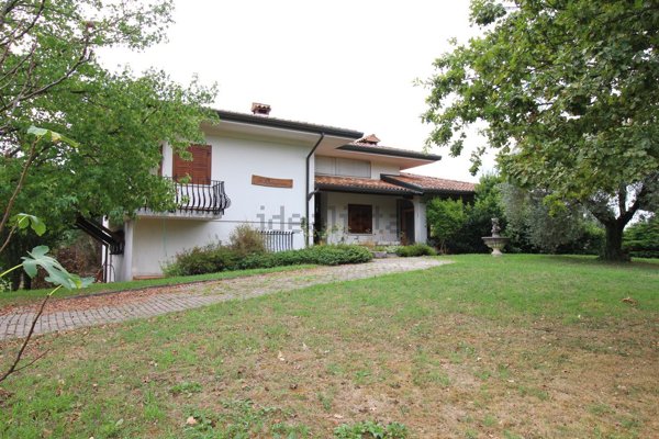 casa indipendente in vendita a Prepotto