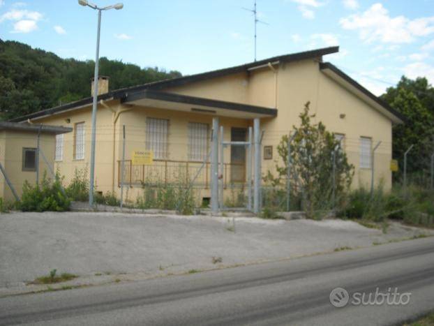 casa indipendente in vendita a Prepotto