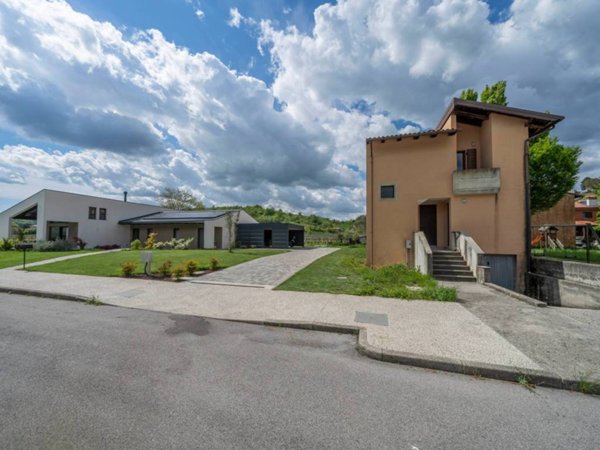 casa indipendente in vendita a Prepotto in zona Albana