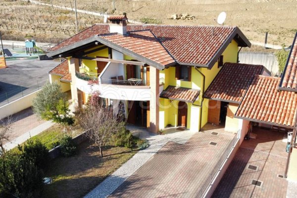 casa indipendente in vendita a Prepotto